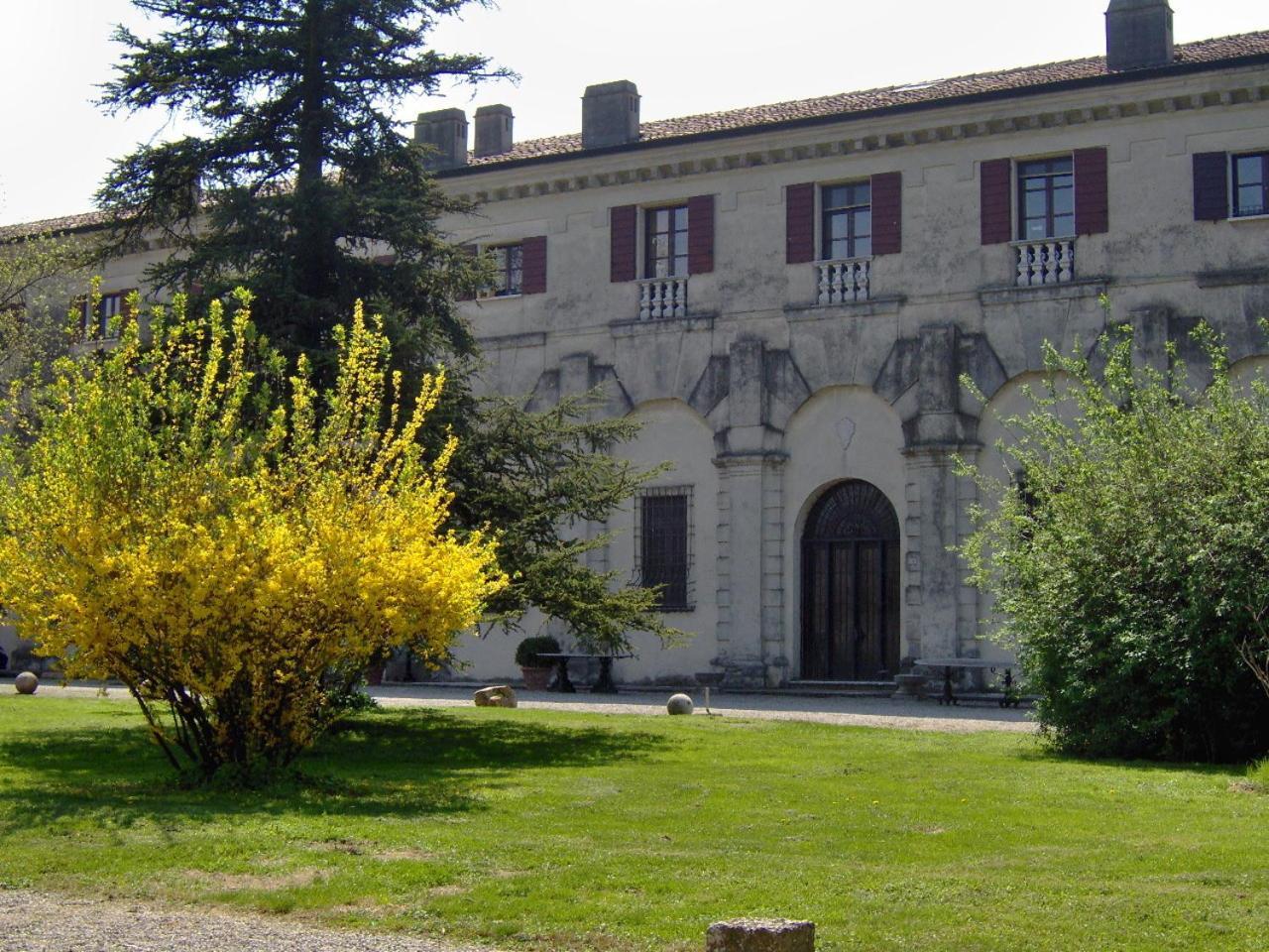 Agriturismo Corte Virgiliana Virgilio Exteriér fotografie